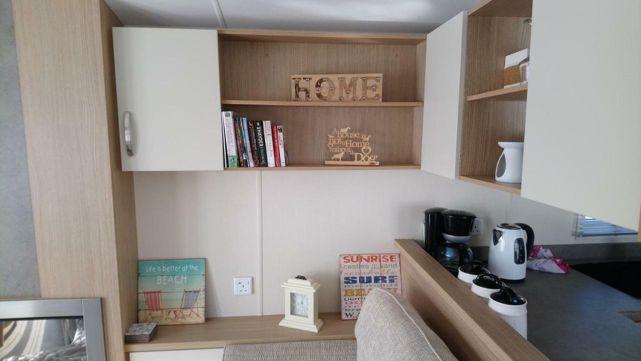Bude Caravan Caromax - Families And Couples Only Εξωτερικό φωτογραφία